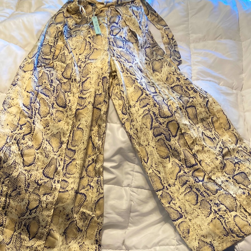 Python Print Wide Leg Pants
